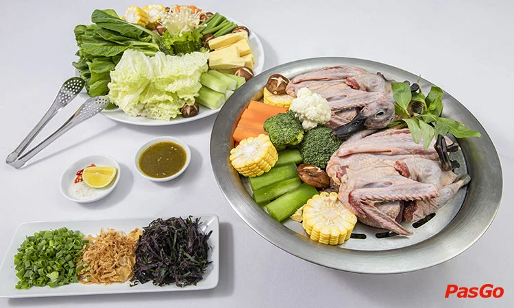nha-hang-789-hoang-quoc-viet-7