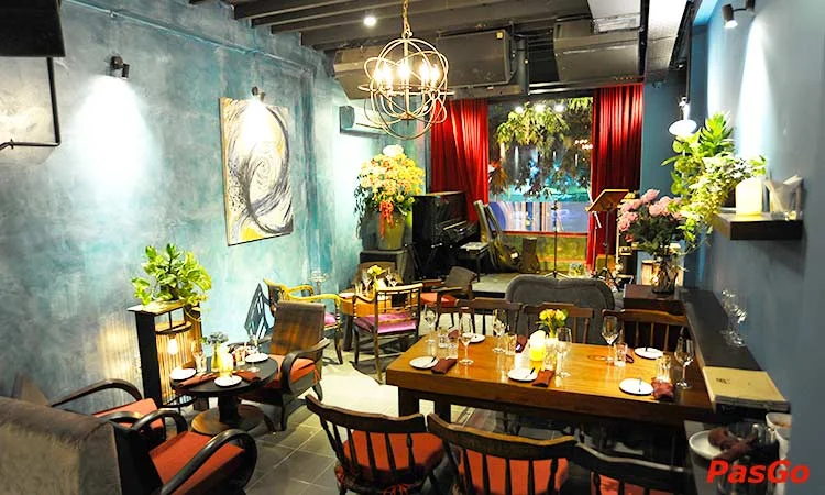 nha-hang-a-buu-lounge-pasteur-slide-1