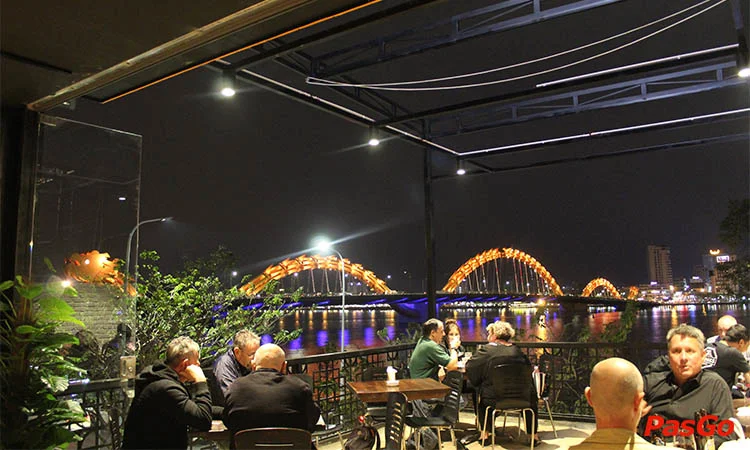 nha-hang-alfrescos-tran-hung-dao-da-nang-8