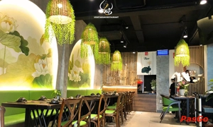 Nhà hàng Ẩm Thực Chay Tuệ Trần Hưng Đạo không gian Phật Giáo và món chay 3