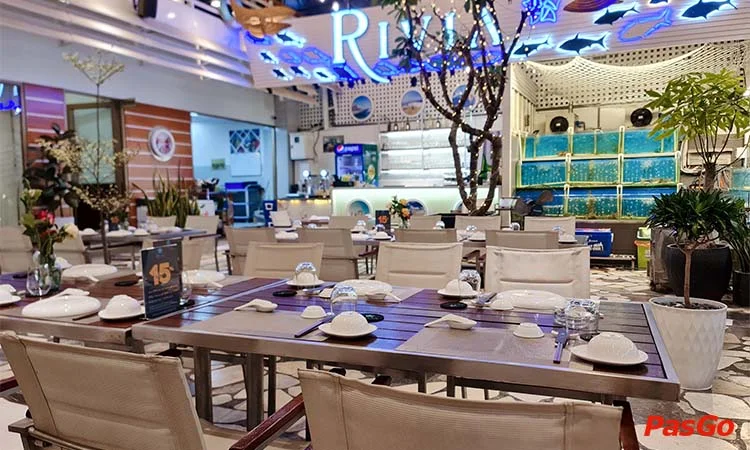 Nhà hàng ẩm thực hải sản rivia nguyễn cư trinh 11