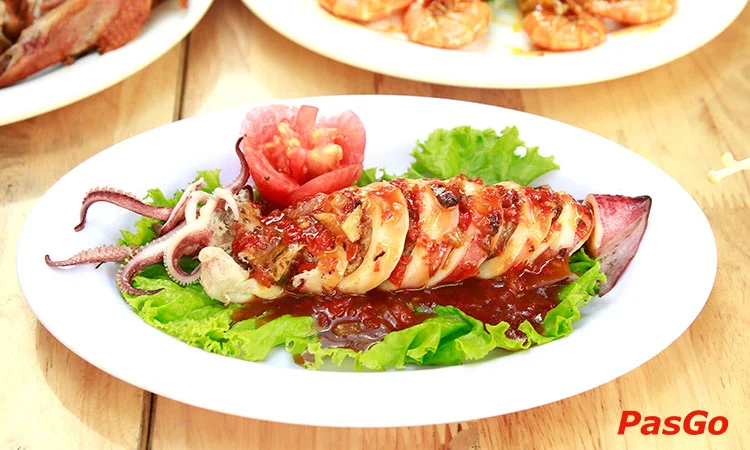 nha-hang-am-thuc-pho-labata-garden-xo-viet-nghe-tinh-1