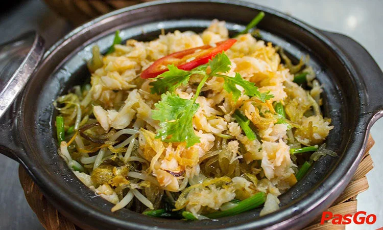 nha-hang-ao-ta-31-33-huynh-thuc-khang-17-a