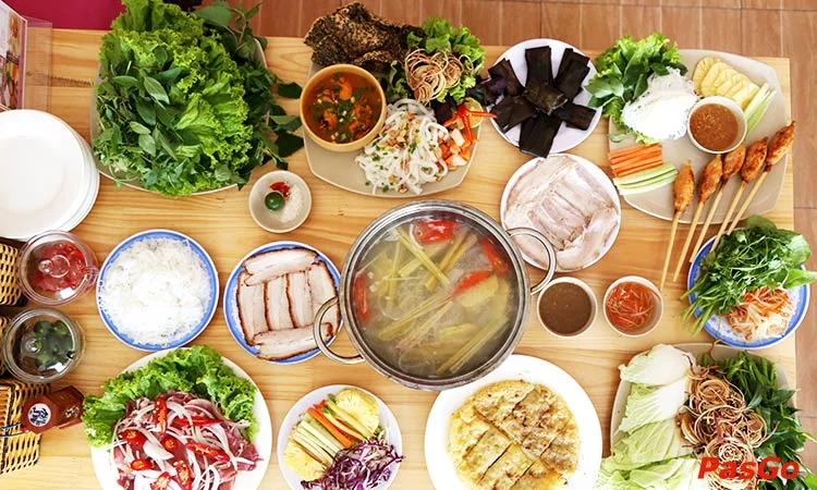 nha-hang-banh-trang-hoang-beo-nguyen-hoang-slide-1