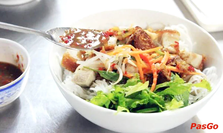 nha-hang-banh-trang-hoang-beo-tran-dang-ninh-slide-7