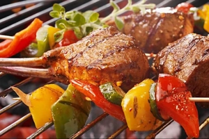 nha-hang-bbq-house-100a-cao-thang-anh-6
