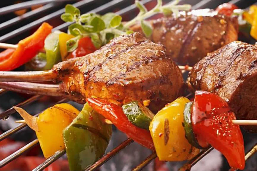 nha-hang-bbq-house-100a-cao-thang-anh-6