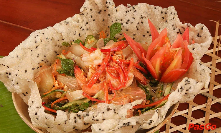 nha-hang-bep-nha-ba-xa-dien-bien-phu-2