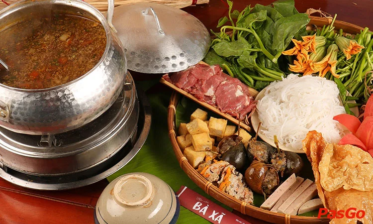 nha-hang-bep-nha-ba-xa-dien-bien-phu-5