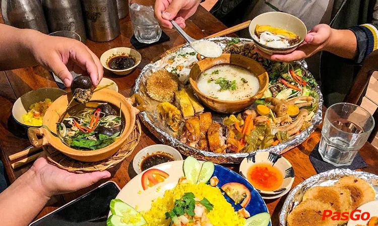 nha-hang-bep-nha-ba-xa-dien-bien-phu-6