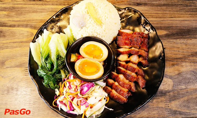 nha-hang-bep-xuka-hoang-ngan-4