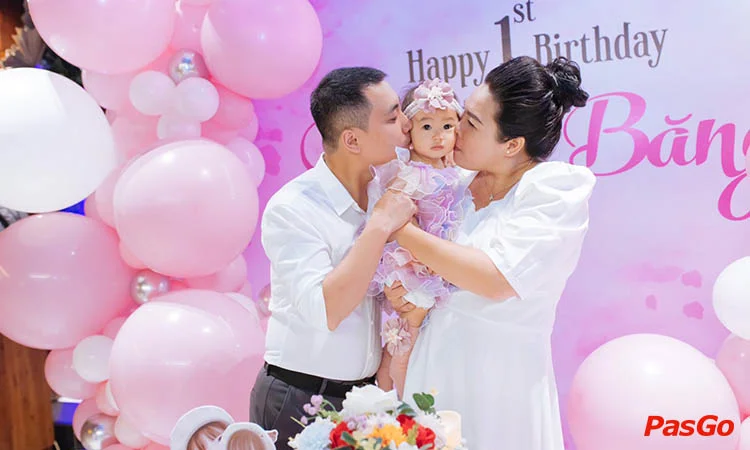 nhà hàng biển việt nguyễn văn cừ chuyên tổ chức tiệc 8