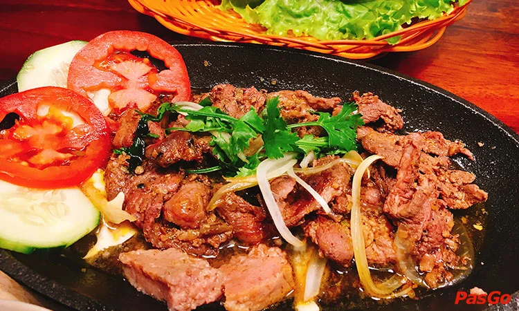 nha-hang-bo-ne-3-ngon-bep-quang-chau-thi-vinh-te-3