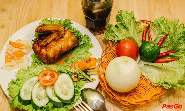 nha-hang-bo-ne-3-ngon-bep-quang-le-thanh-nghi-4