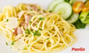 nha-hang-bonjour-resto-nguyen-trai-5