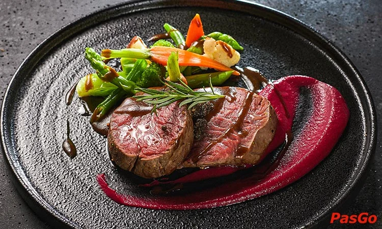 Nhà hàng Boomerang Bistro Saigon Tôn Dật Tiên tinh hoa ẩm thực Á Âu  2