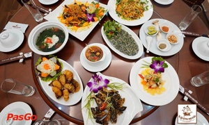 nha-hang-boong-thuyen-xuan-la-1