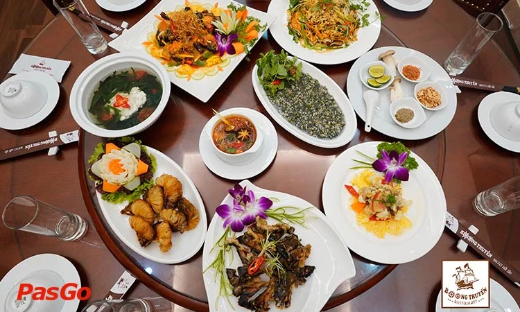 nha-hang-boong-thuyen-xuan-la-1