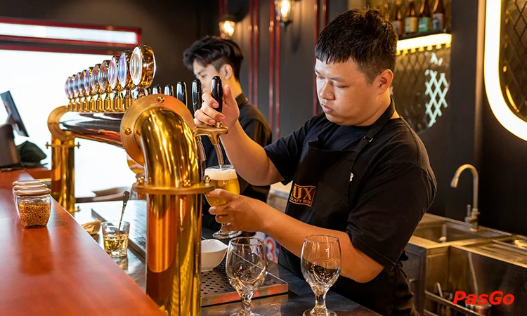 nha-hang-brux-belgian-capital-beer-tran-quoc-hoan-5