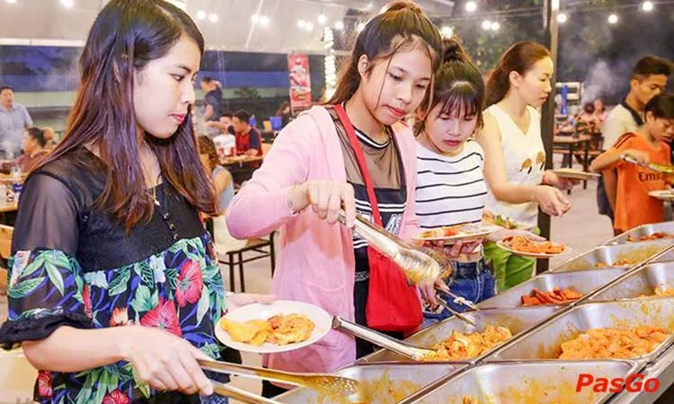 nha-hang-buffet-bbq-mat-troi-do-pham-van-dong-slide-8