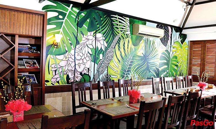 nha-hang-buffet-co-noi-khach-san-bong-sen-17
