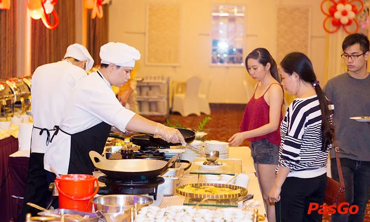 nha-hang-buffet-de-nhat-slide-9