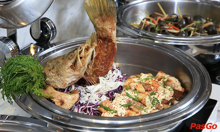 nha-hang-buffet-ganh-khach-san-palace-sai-gon-4