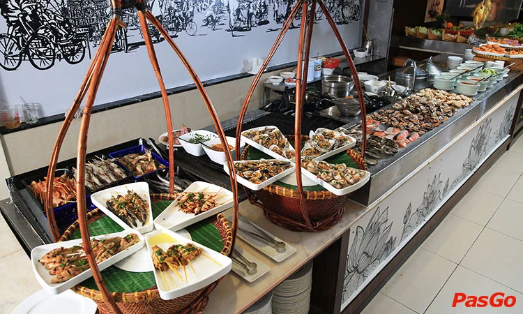 nha-hang-buffet-ganh-khach-san-palace-sai-gon-7