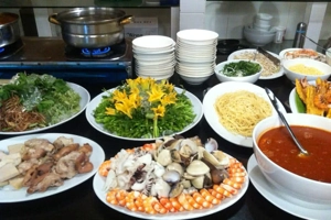nha-hang-buffet-huong-rung-nguyen-trai-1-aq