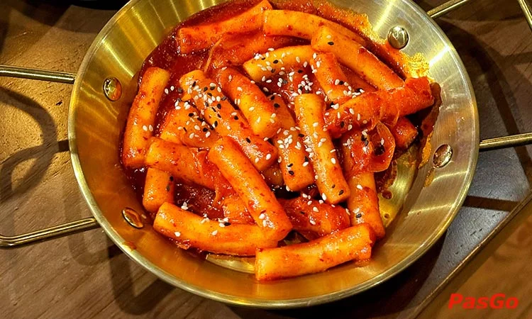 Nhà hàng Buffet Lẩu 99 Vũ Phạm Hàm bữa tiệc buffet lẩu ngon, giá hợp lý 4