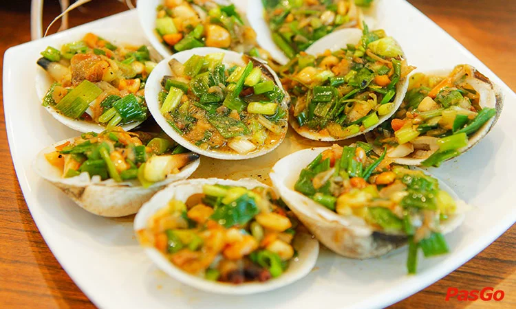 nha-hang-buffet-poseidon-ha-dong-4
