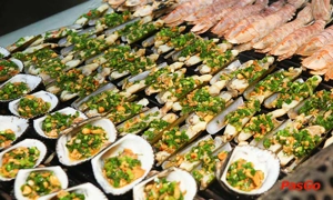 nha-hang-buffet-poseidon-le-van-luong-slide-5
