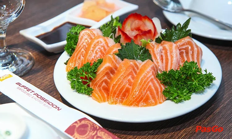 nha-hang-buffet-poseidon-le-van-luong-slide-7