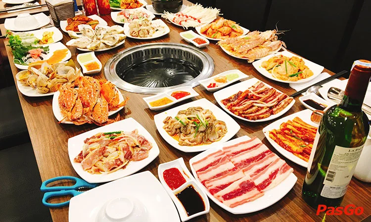 nha-hang-buffet-sea-star-nguyen-hoang-5