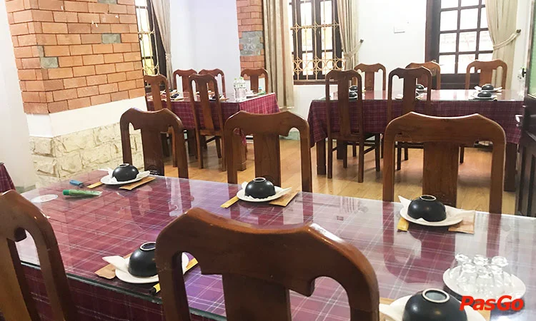 nha-hang-ca-hoi-phuong-linh-le-van-thiem-10