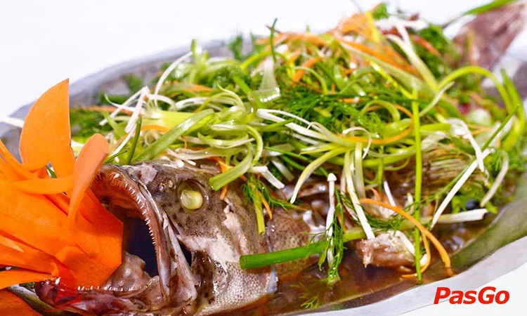 nha-hang-canh-buom-do-3