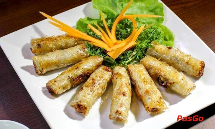 nha-hang-cha-ca-ngon-nguyen-co-thach-slide-8