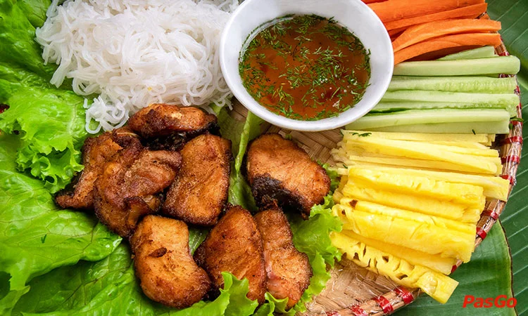 nha-hang-cha-ca-vong-ngu-nguyen-chi-thanh-slide-2