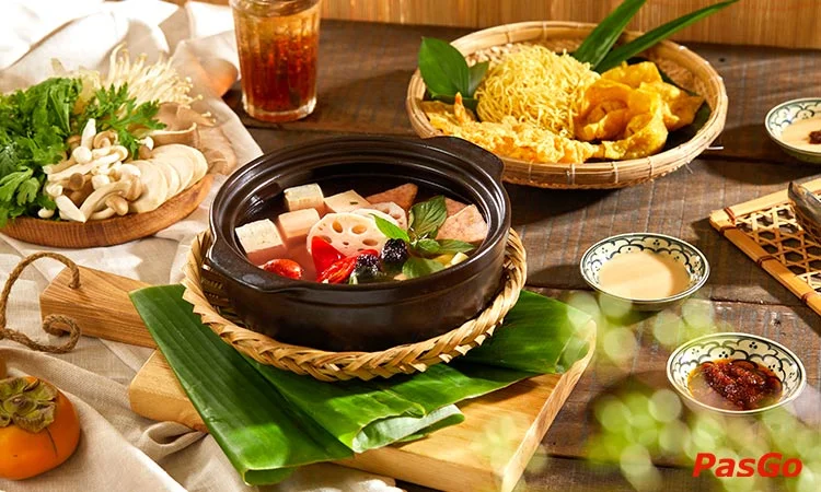 Nhà hàng Chay Garden Vegetarian Buffet & Tea House Thảo Điền Buffet chay & món Á Âu 3