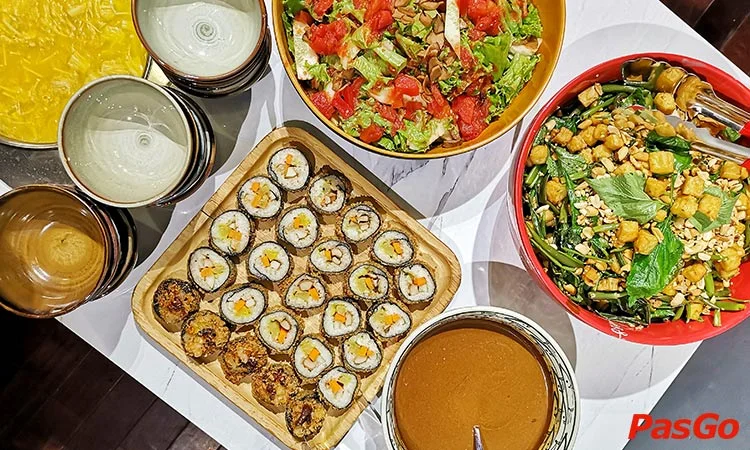 nha-hang-chay-veggie-castle-au-co-7