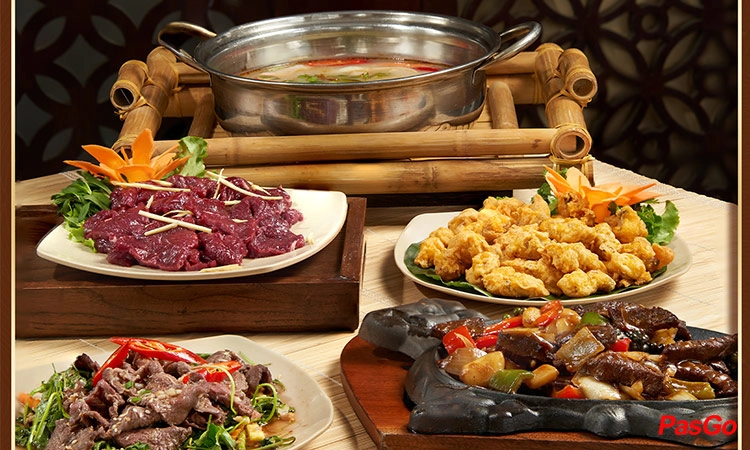 Nhà hàng Chín Trâu Nguyễn Xuân Khoát 8