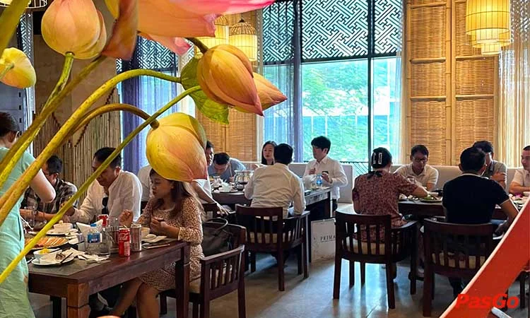 nhà hàng Chợ Quê Duy Tân 12
