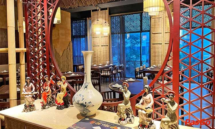 nhà hàng Chợ Quê Duy Tân 9