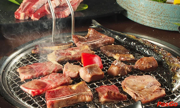 nha-hang-chotto-sushi-&-bbq-vu-pham-ham-1