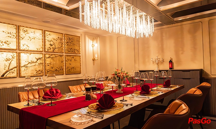 nha-hang-cloud-nine-sai-gon-restaurant-ly-tu-trong-9