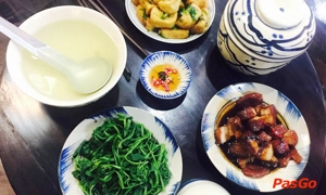 nha-hang-com-nha-tao-hoa-phuong-2