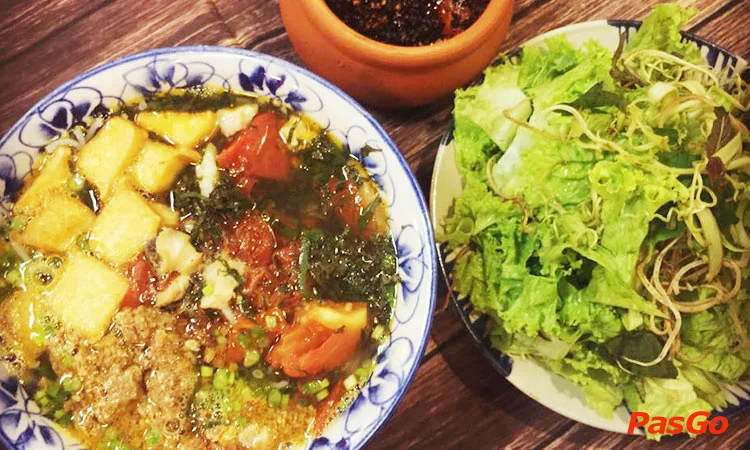 nha-hang-com-nha-tao-hoa-phuong-6