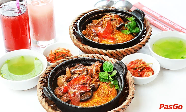 nha-hang-com-nieu-singapore-kombo-nguyen-co-thach-8