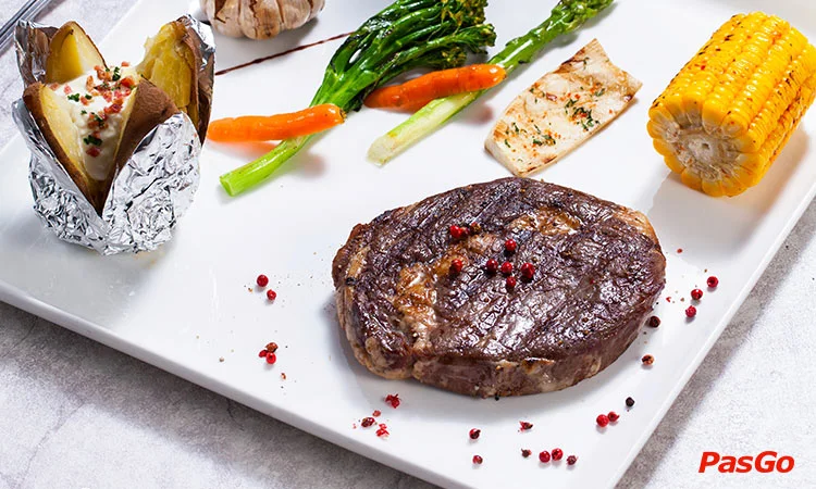 nha-hang-corso-steakhouse-le-thanh-ton-2