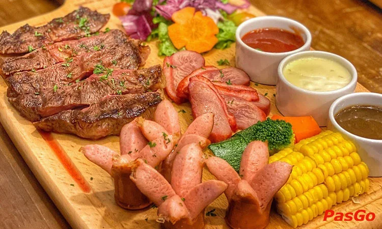 Nhà hàng Cow Express Phan Xích Long Thưởng thức steak ngon đúng điệu 1